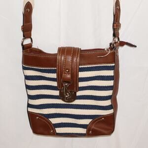 Vintage Chaps Medium Canvas and Leather Purse, Three inner pockets blue white